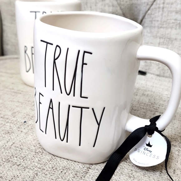 NEW☆Rae Dunn "True Beauty" Artisan Collection Mug, Beauty and the Beast ceramic - Picture 6 of 6